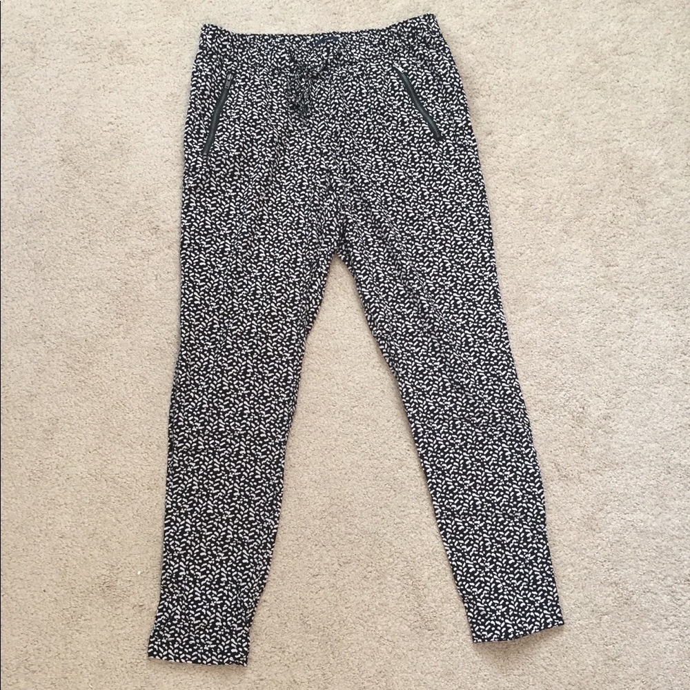 Gap Black and White Printed Ankle Pant- Size S